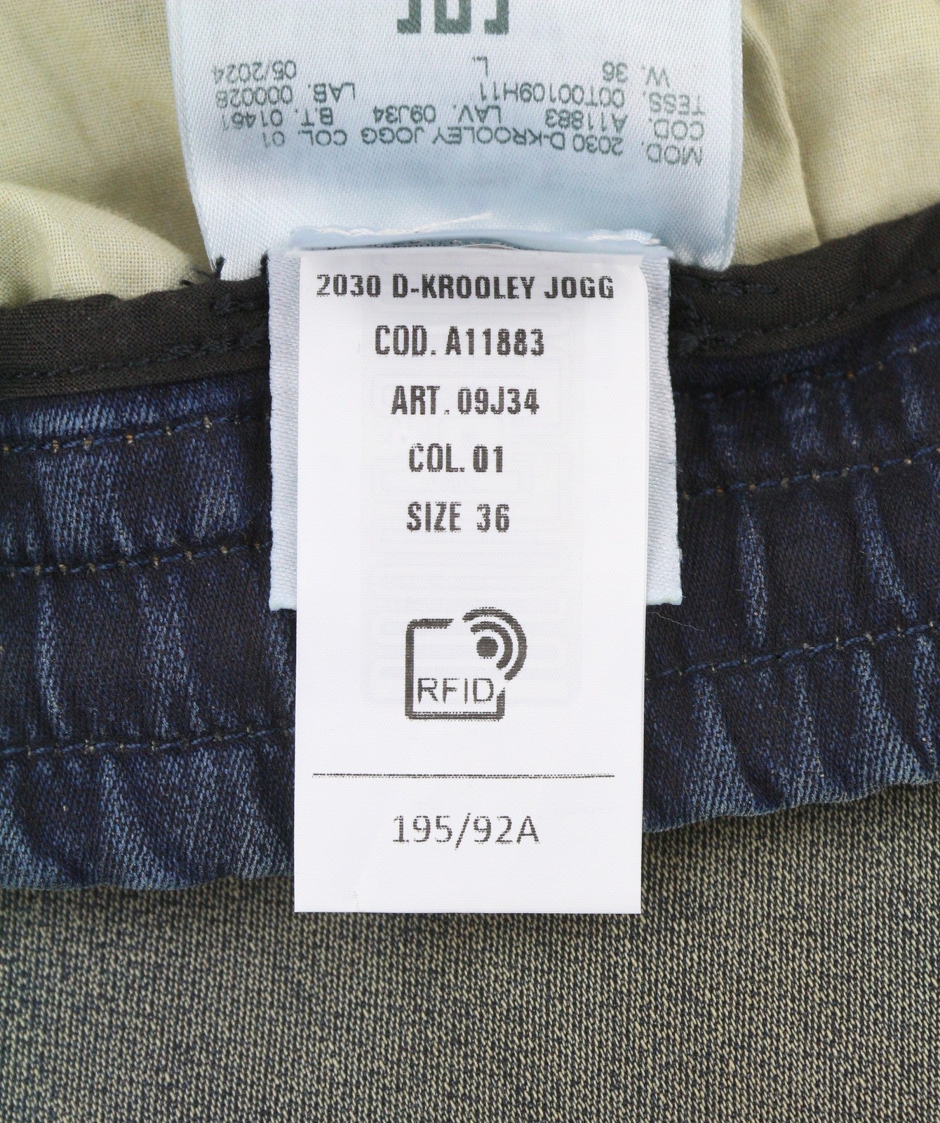 Diesel 2030 D-krooley 09j34 Jogg Men Jeansblue Faded Distress Rrp295