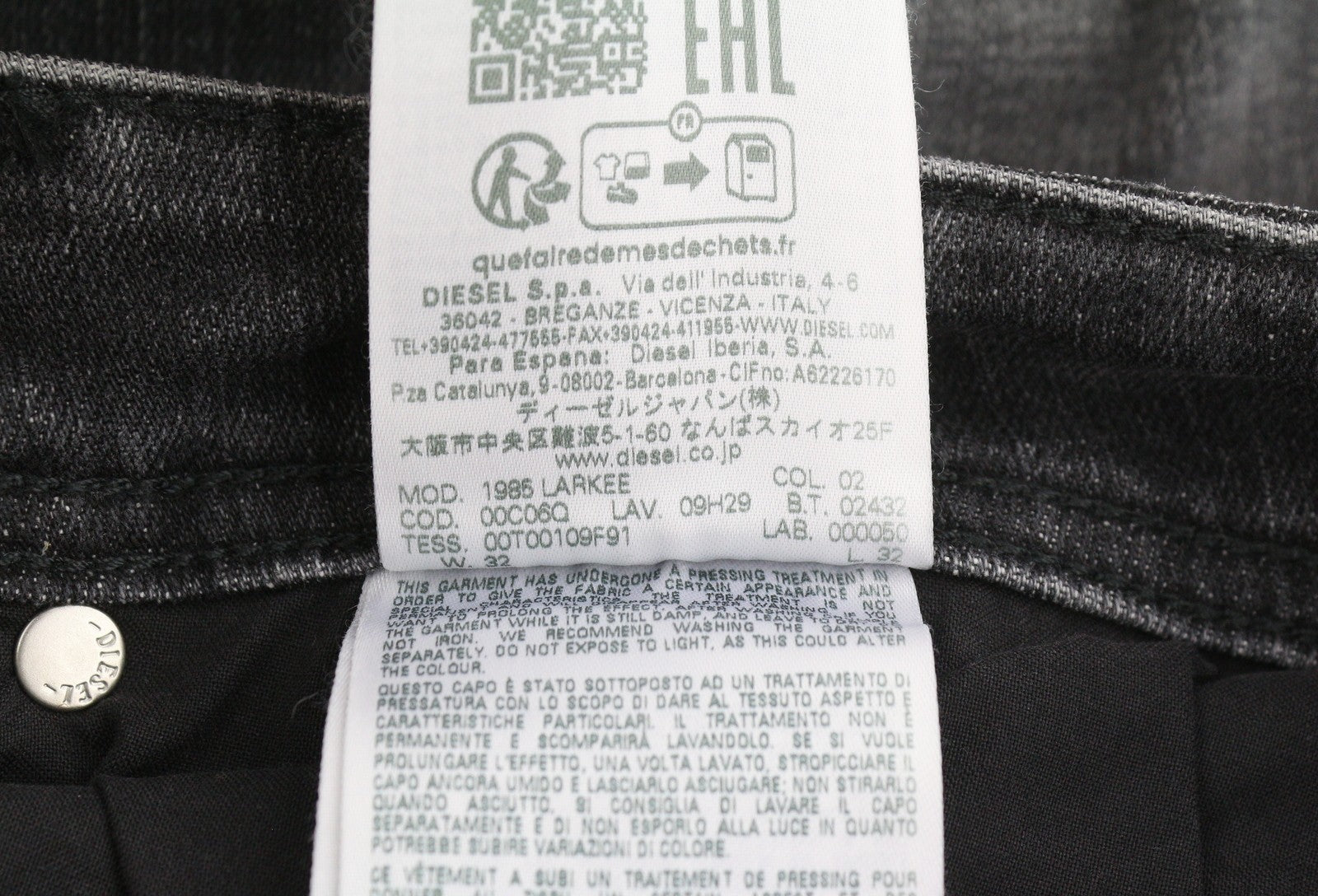 Diesel 1985 Larkee 09h29 Men Jeansblack Faded Regular Straight Fit
