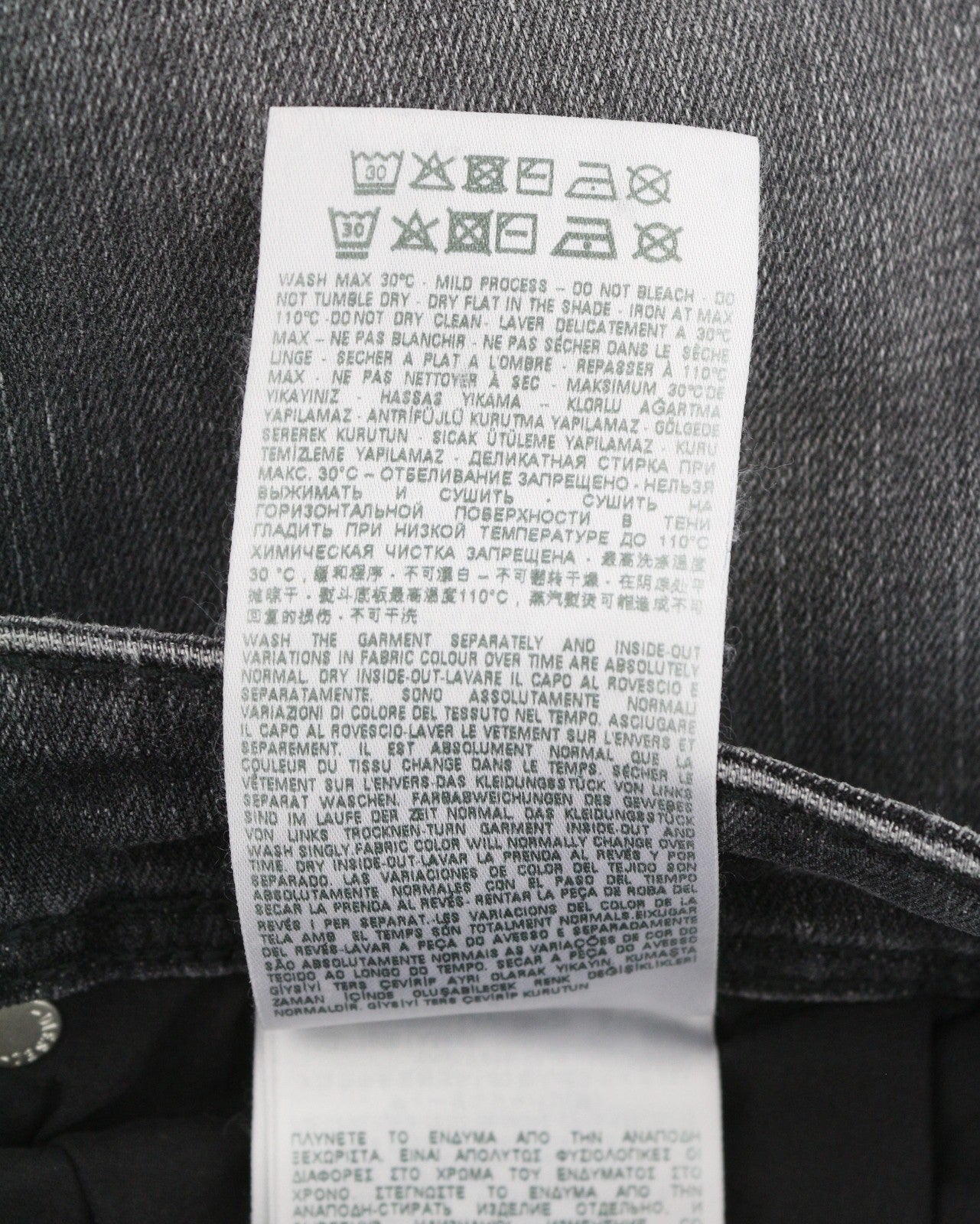 Diesel 1985 Larkee 09h29 Men Jeansblack Whiskers Faded Regular Straight