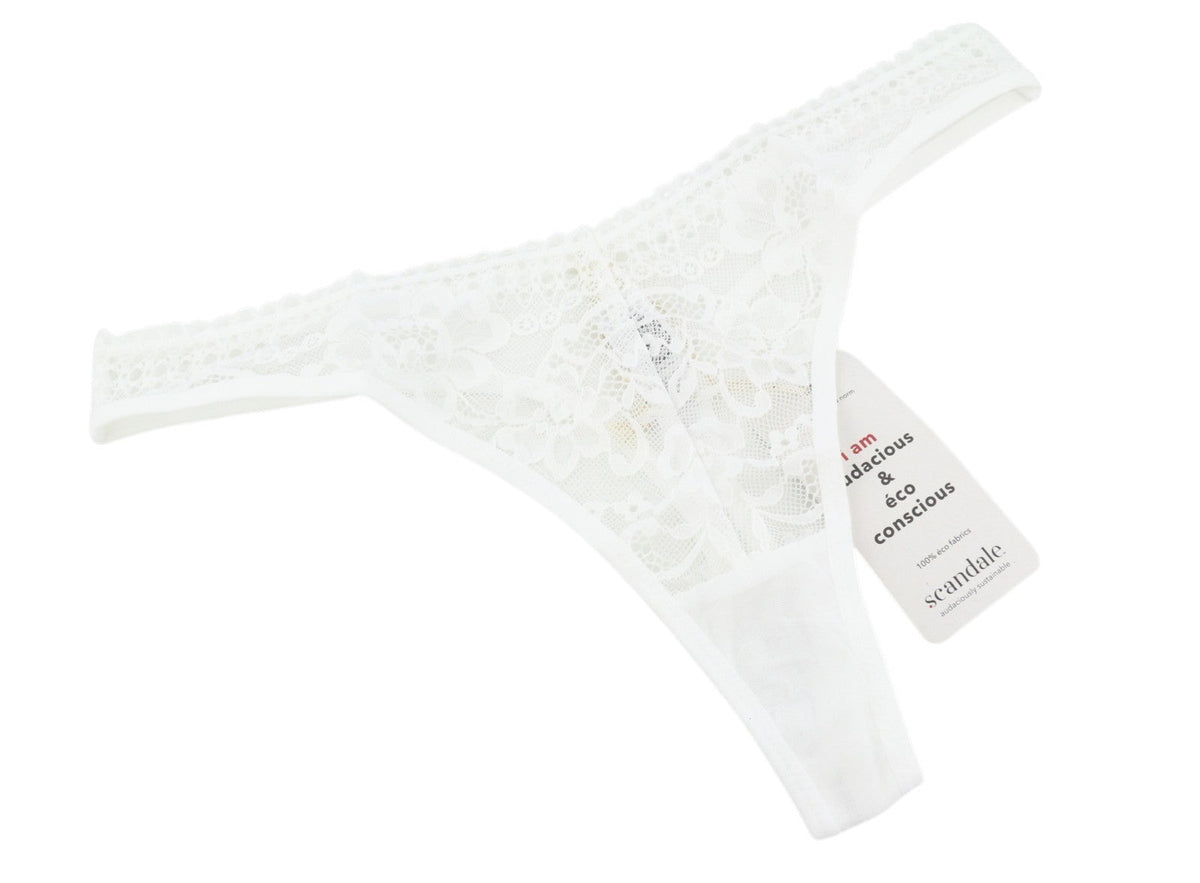 Scandale Le String Sensual-undyed Women Nohavičkybiela vložka s jemnou čipkou