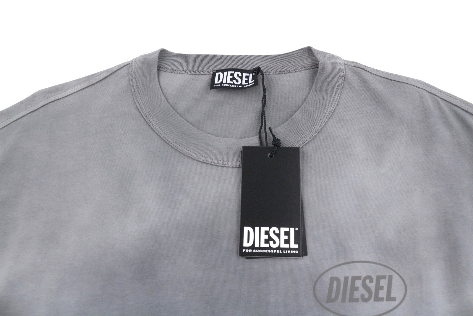 Pánské tričko Diesel s vypráním ve tričku šedé vybledlé oversized s krátkým rukávem
