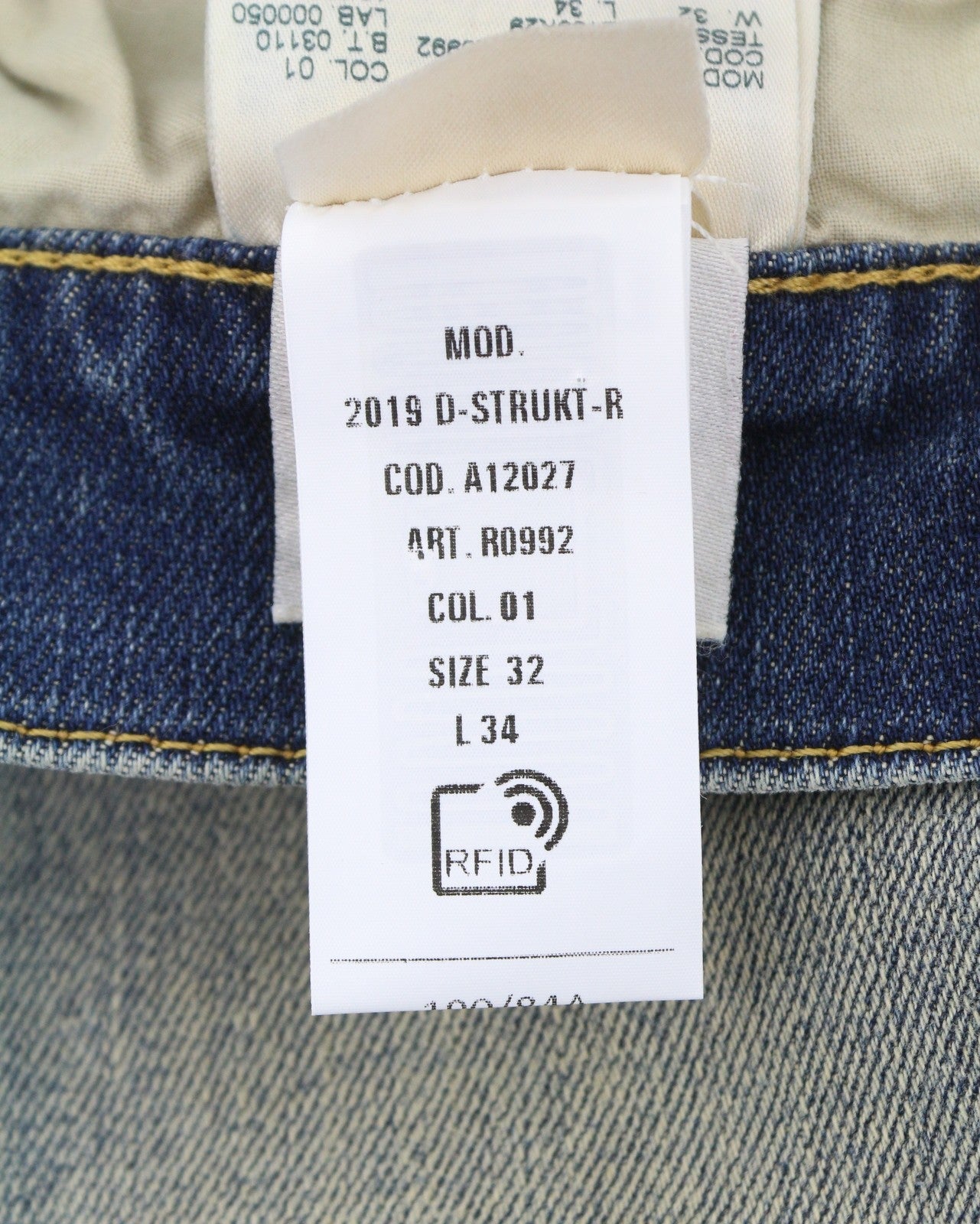 Džíny 2019 D-strukt R0992