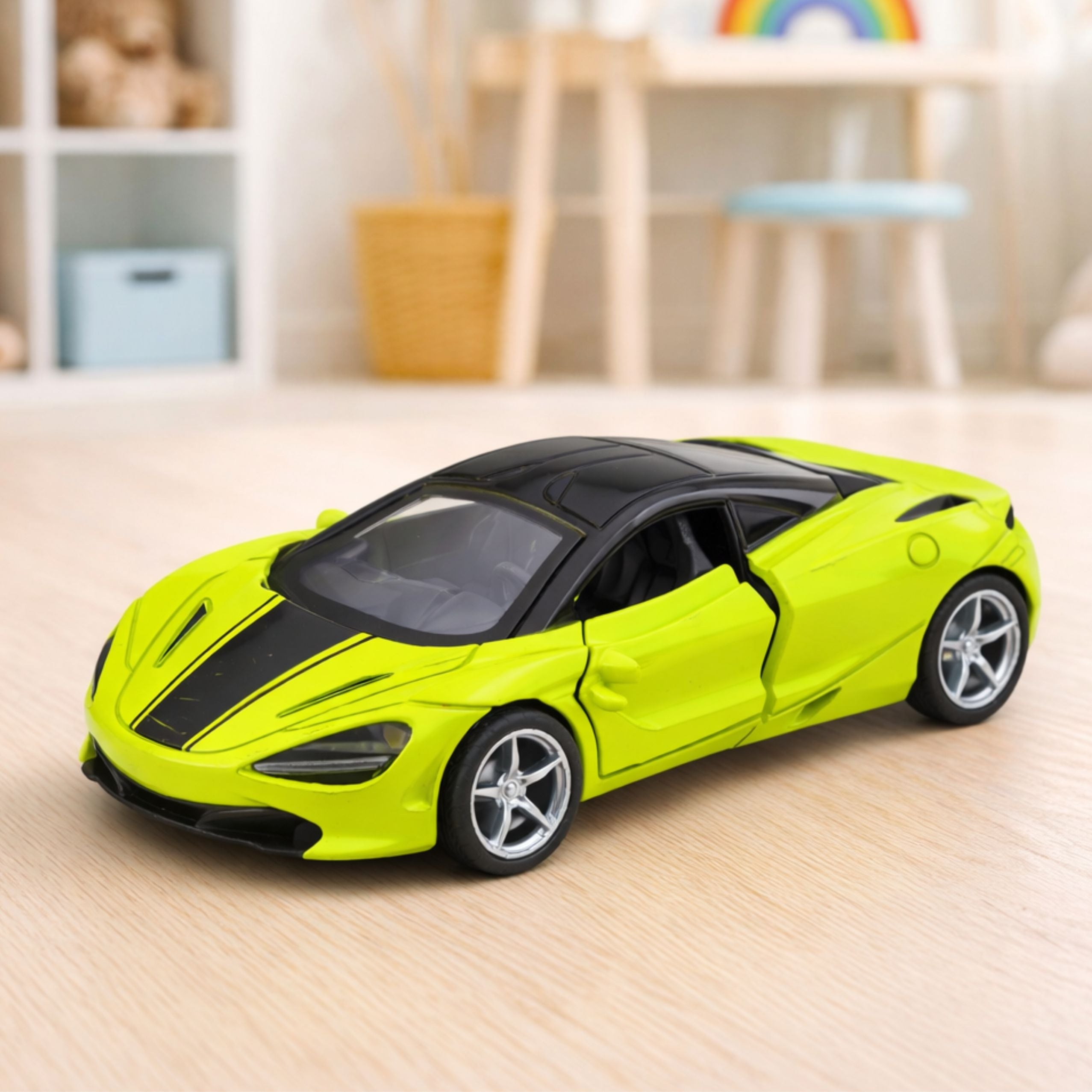 Sports Car Metal Drive Lights Sounds Green 1:32