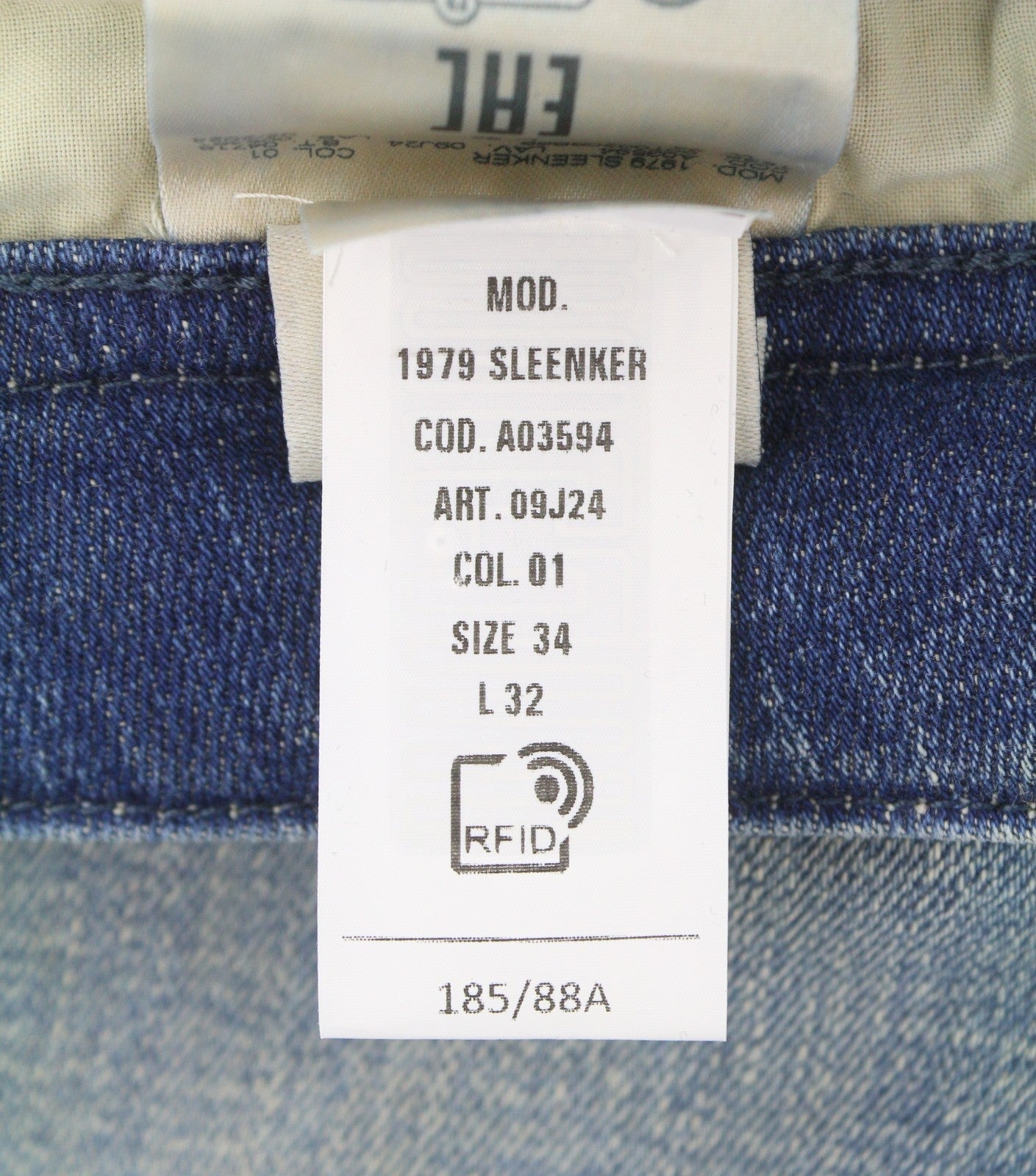 Diesel 1979 Sleenker 09j24 Pánské Jeansblue Vybledlé Skinny Low Waist Rrp250
