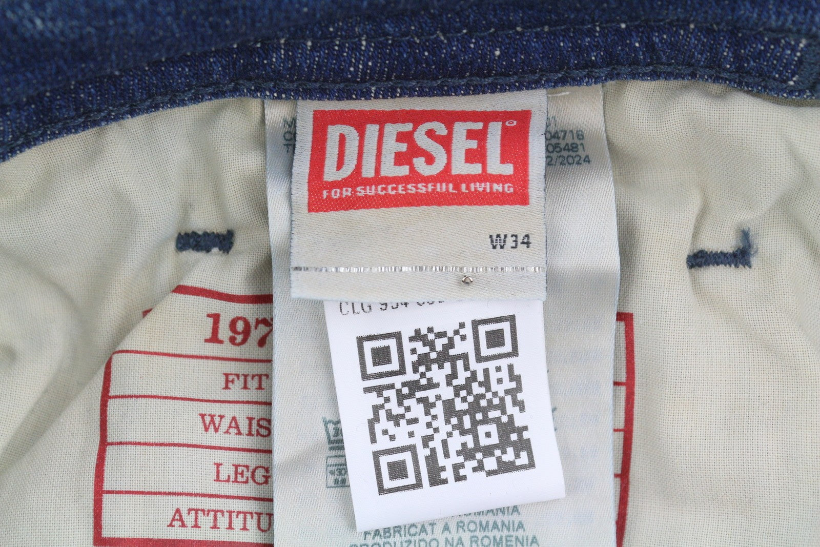 Diesel 1979 Sleenker 09j24 Pánské Jeansblue Vybledlé Skinny Low Waist Rrp250