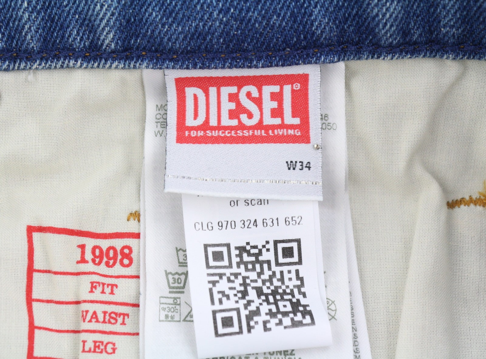 Diesel 1998 D-buck 09l30 Pánské Jeansblue Slim Fit Bootcut Leg Rrp225