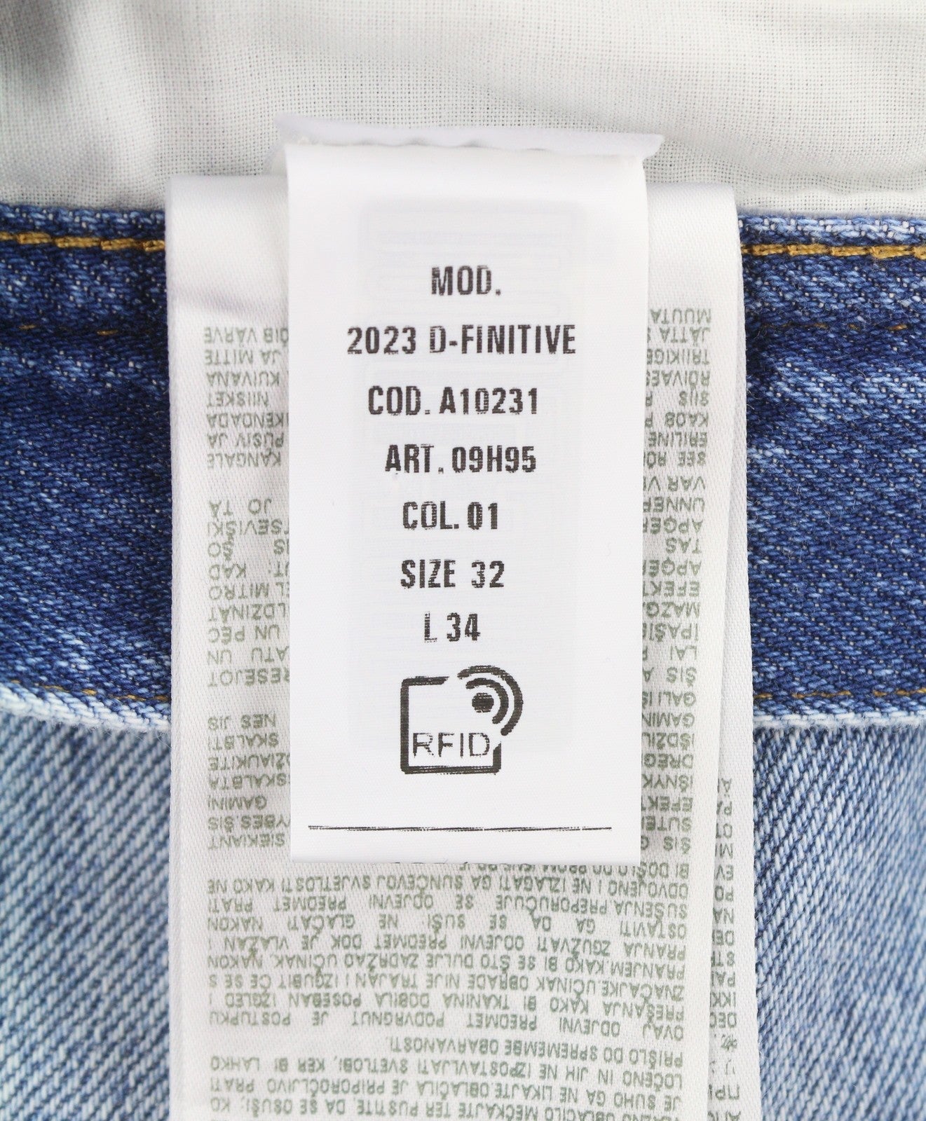 Diesel 2003 D-finitive 09h95 Blugi pentru bărbați, albastru, obișnuit, croire conică Rrp195