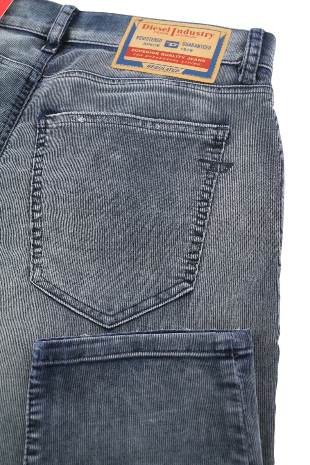 Diesel 2019 D-strukt 068jf Calça Masculina Azul Veludo Slim Fit Rrp225
