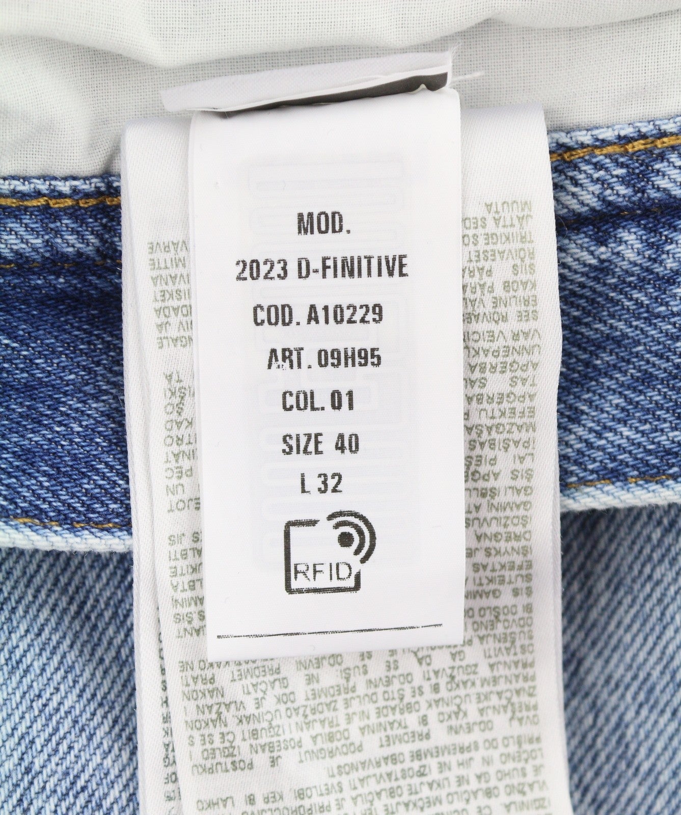 Diesel 2003 D-finitive 09h95 Masculino Jeansazul Regular Tapered Fit Rrp195