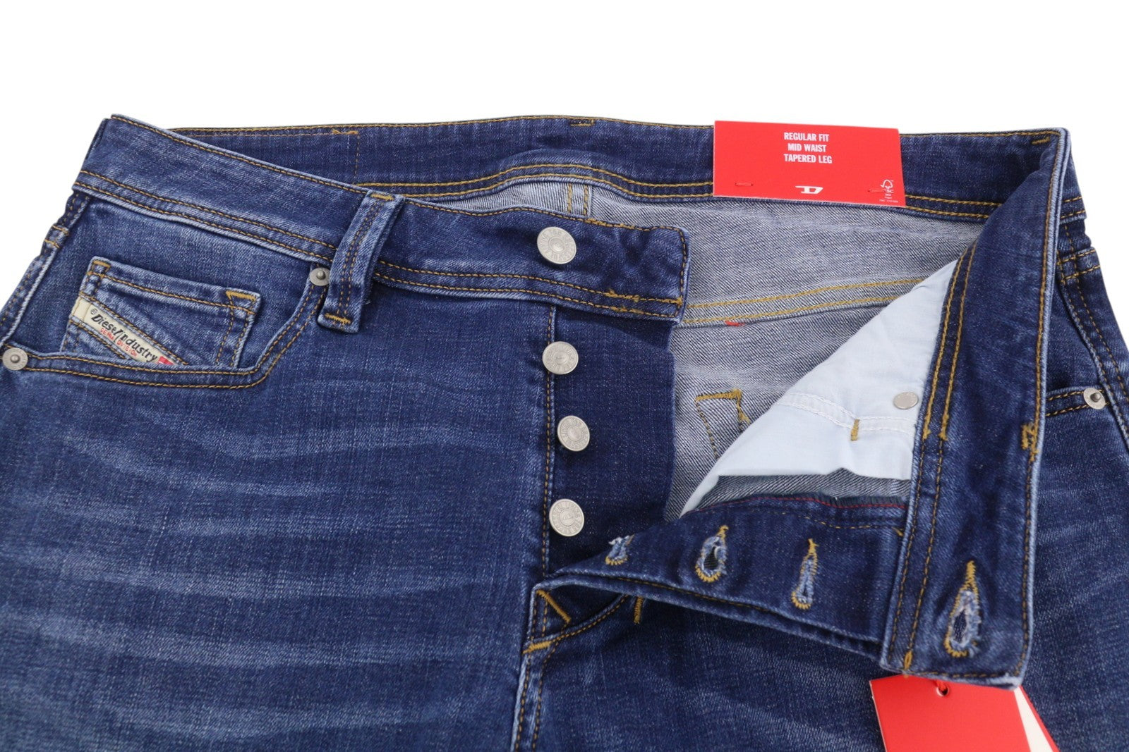 Diesel 1986 Larkee-beex 09k04 Jeans da uomo blu sbiadito gamba affusolata regolare