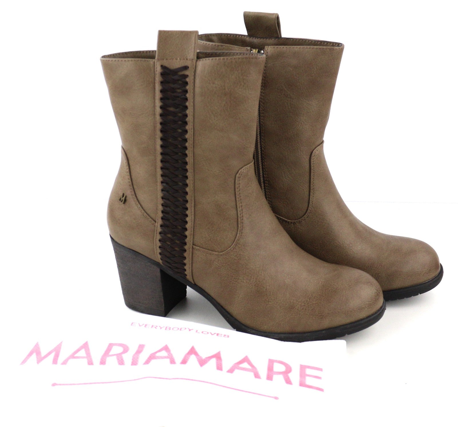 Scarpe sintetiche marroni