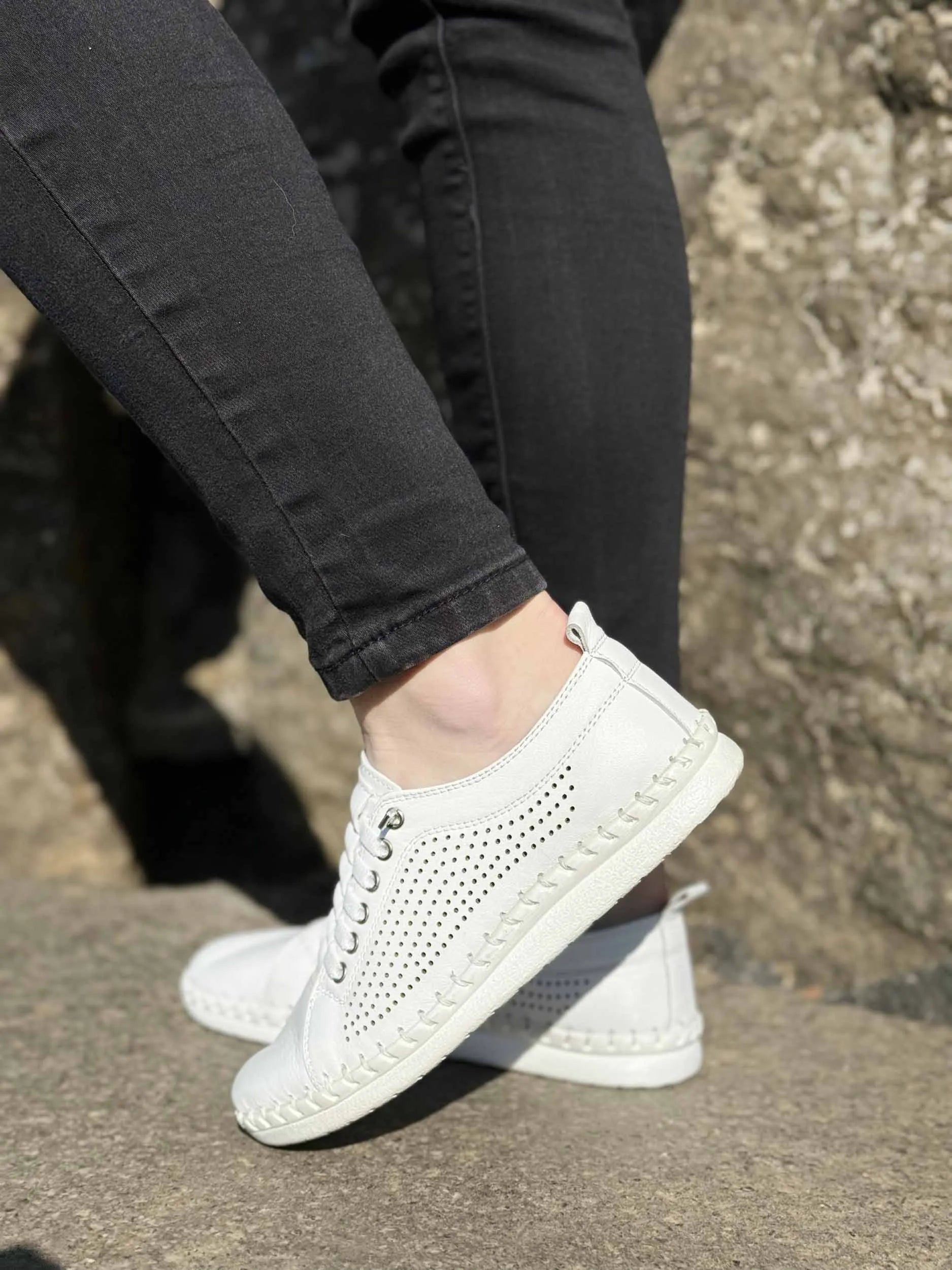Women's Leather Shoes Nell Perform White