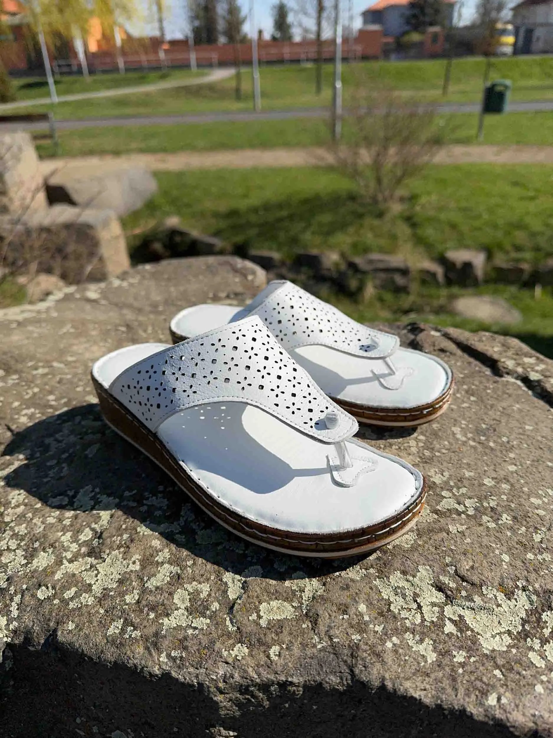 Dame læder flip flops nell flip flops hvid 41