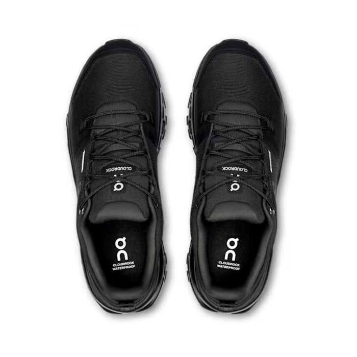 Ar Sneakers Siúil na bhFear