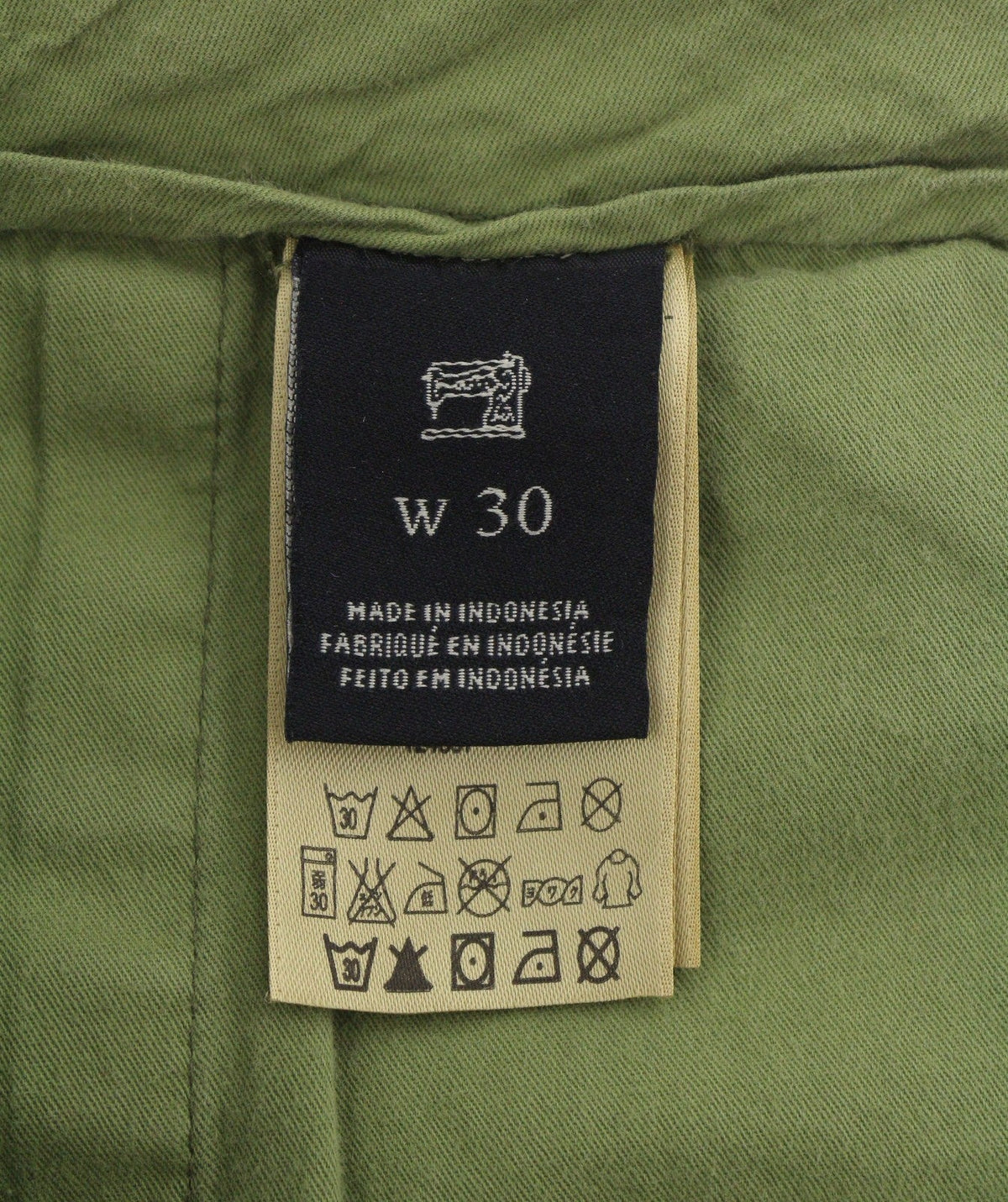 Pantaloni scurți din bumbac verde