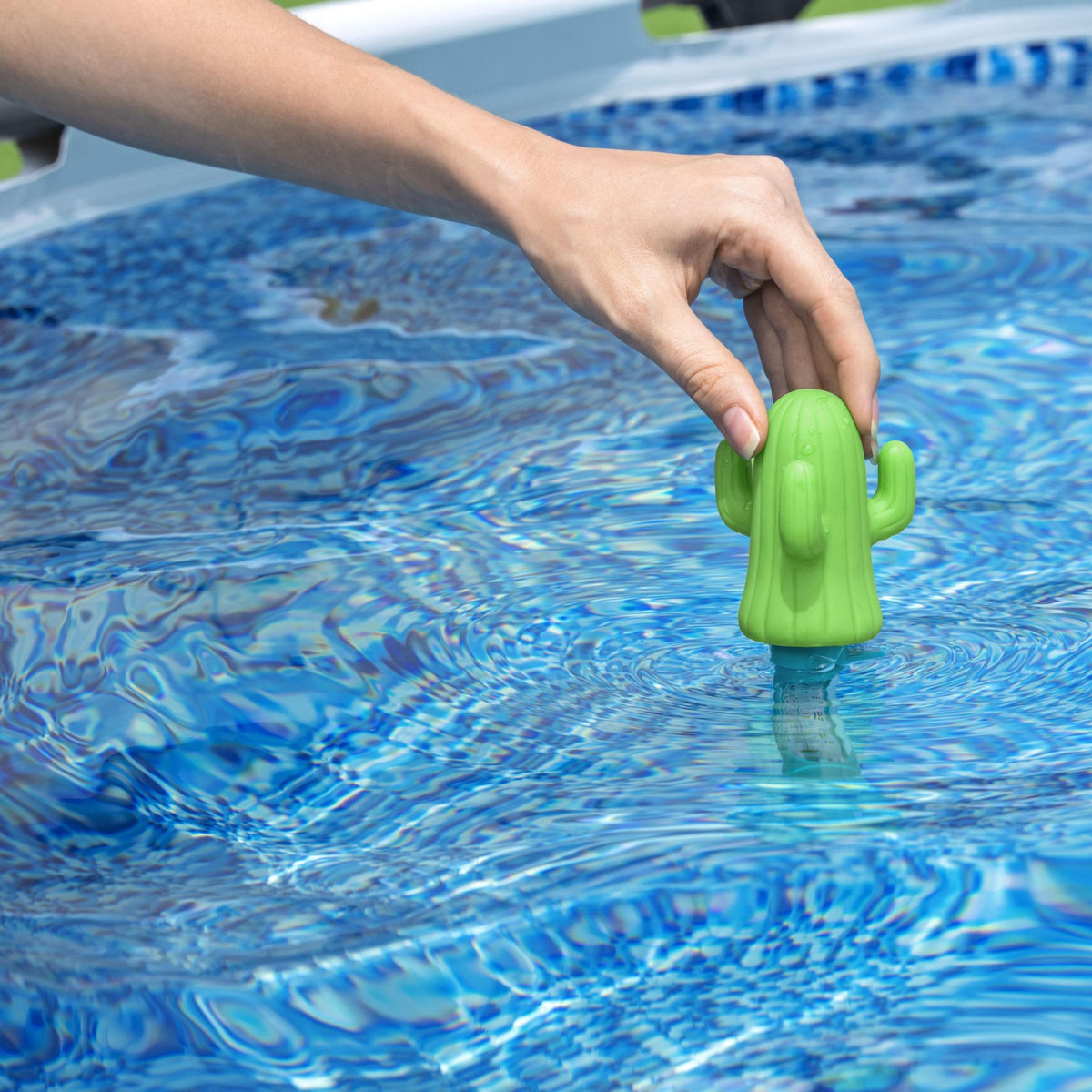Bestway 58763 Floating Thermometer For Spa Pools Cactus Green