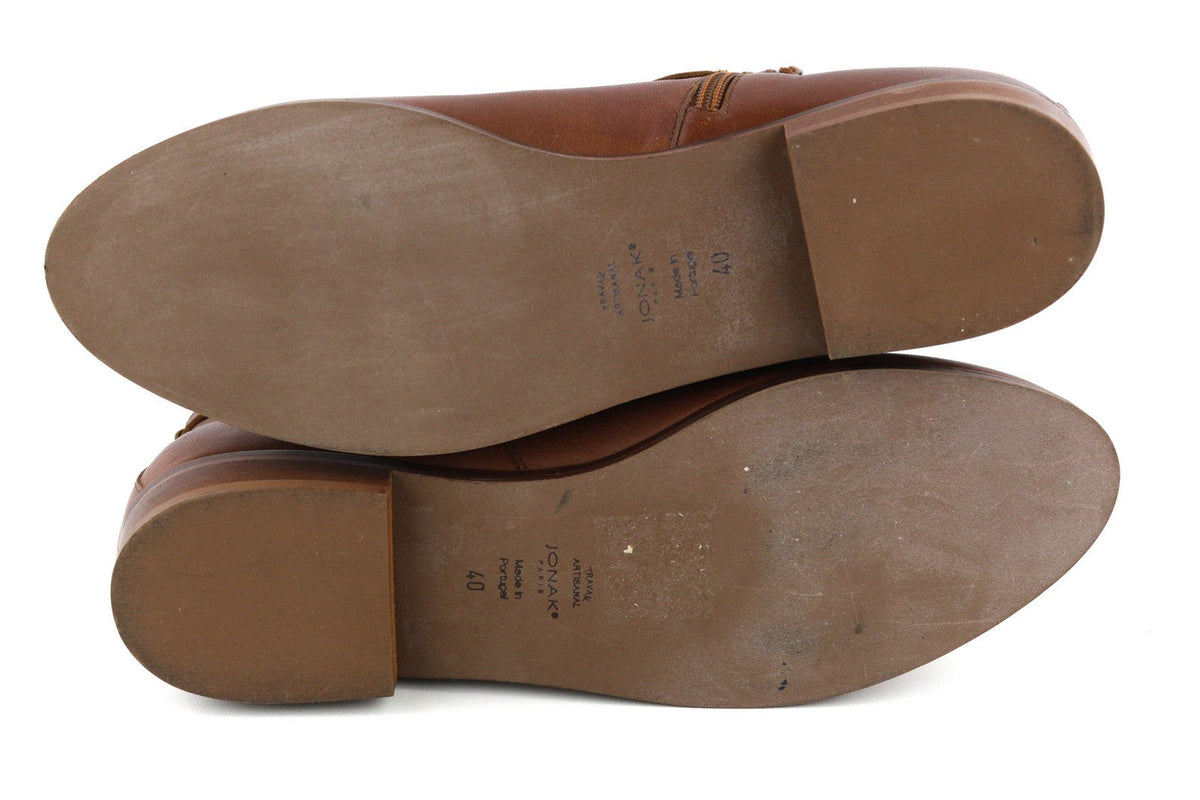 Brązowe skórzane buty
