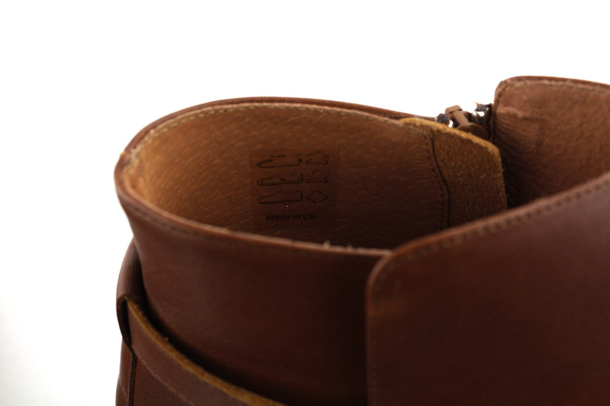 Brązowe skórzane buty