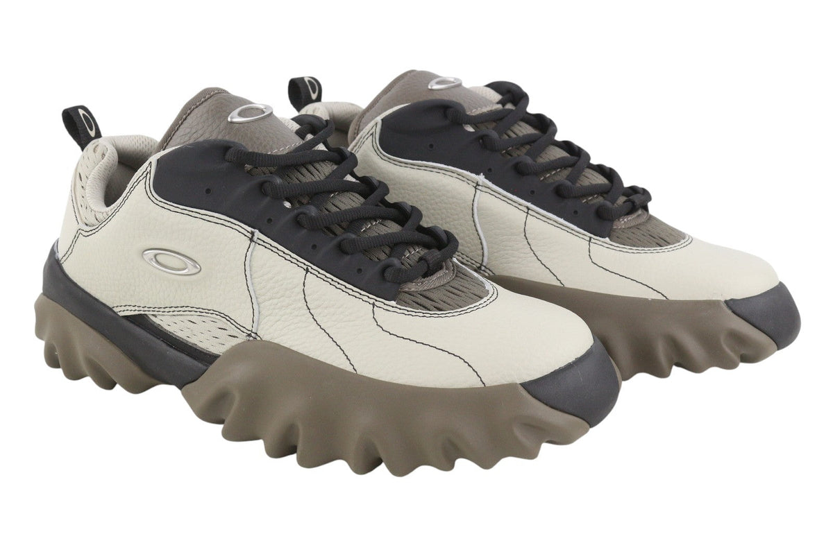 Boots X Oakley Factory Team Chop Saw