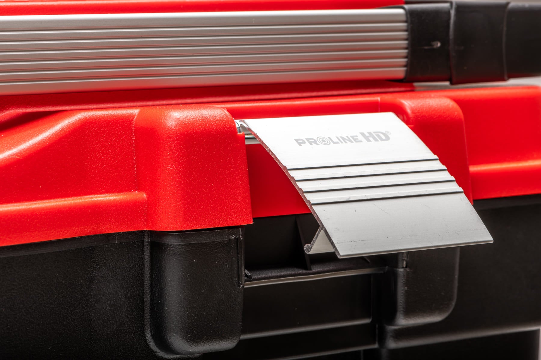 Toolbox 60 X 29 X 33 Cm Aluminum Handle Organizer Compartments Proline Hd