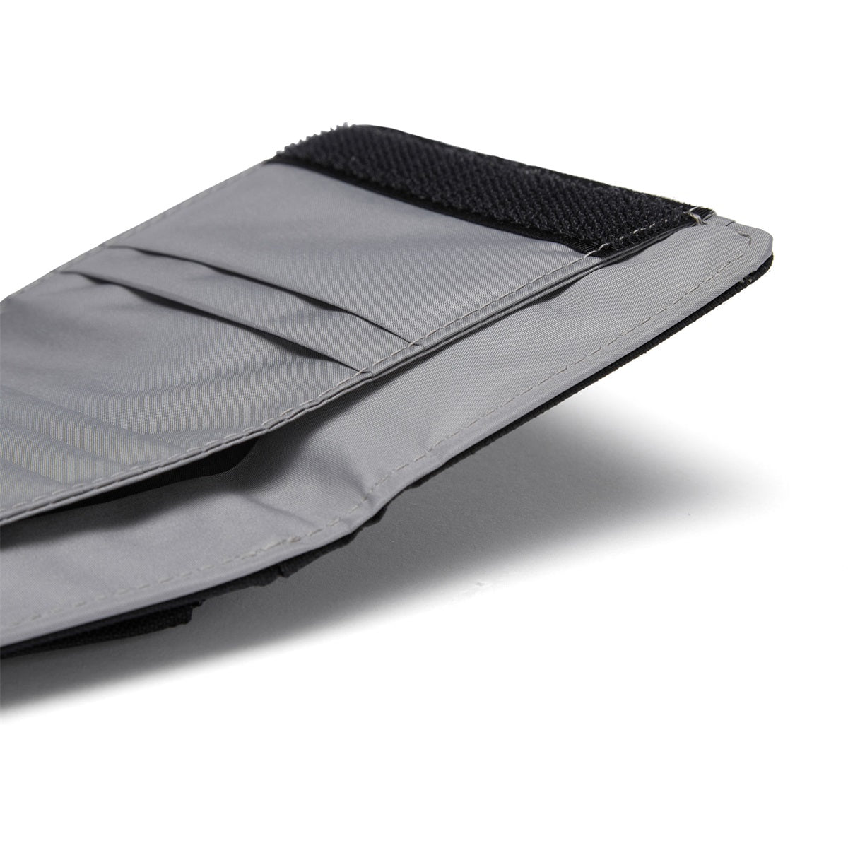 Pacsafe Rfidsafe Trifold Wallet Jet Black