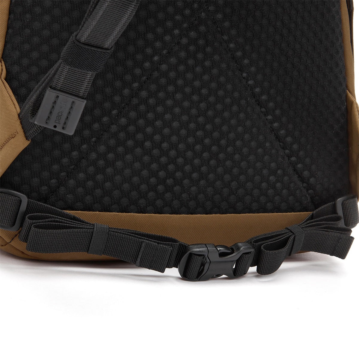 Pacsafe Vibe 25 Backpack Tan