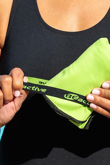 Beco Beactive Sports Towel | Lie Green/black
