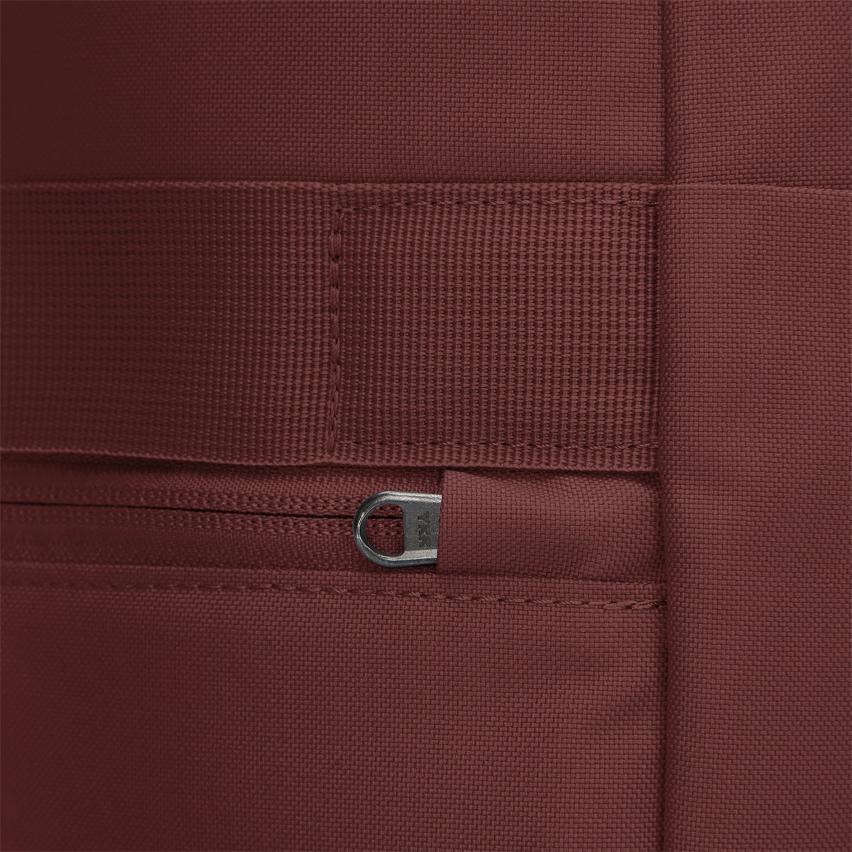 Pacsafe Go 25l Backpack Garnet Red