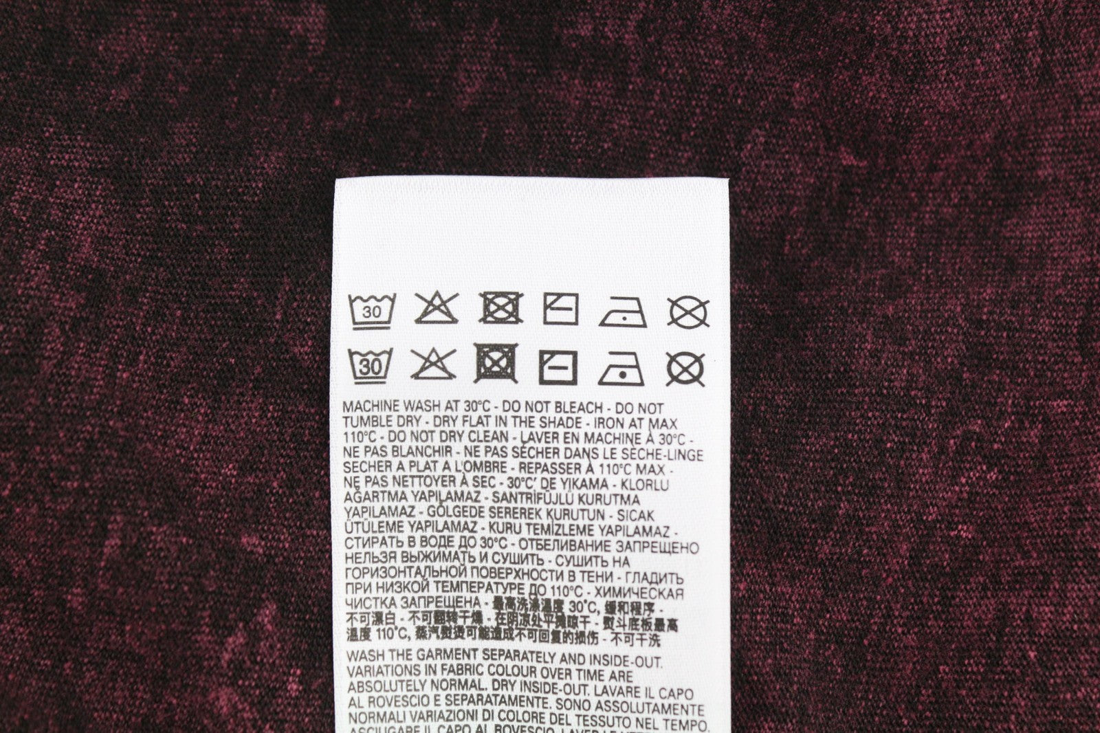 Muinchille Gearr Faded Díosal T-reg-e4 Criú T-léine Burgúine na mBan Rrp125