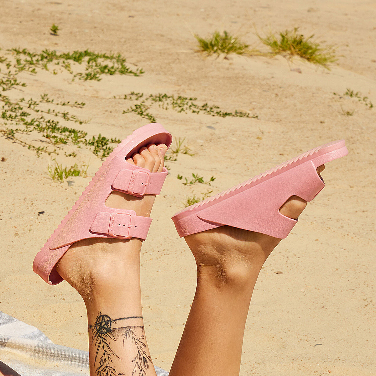 Women’s Slides Coqui