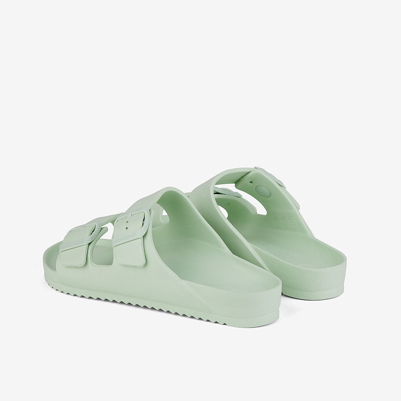 Dame Slides Coqui