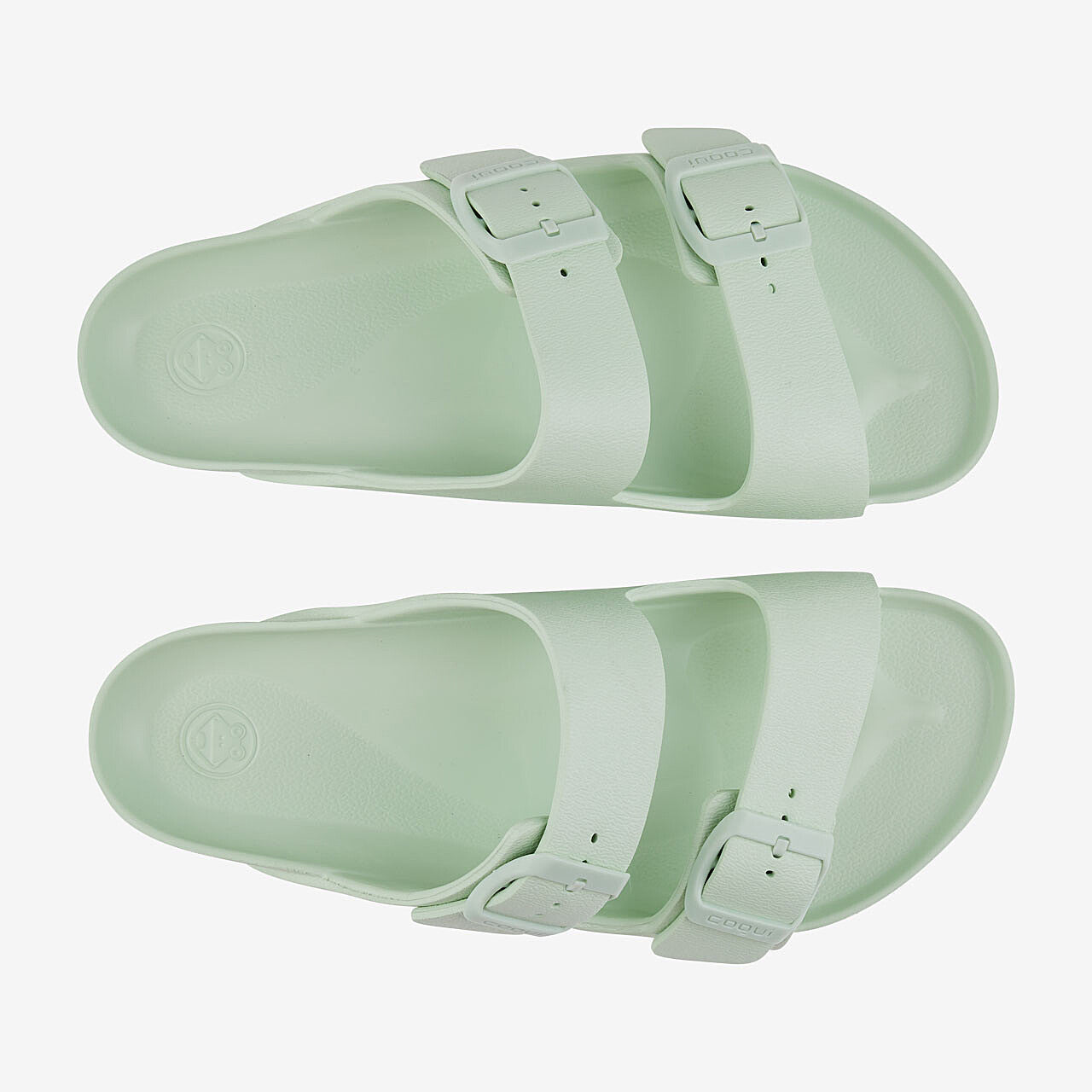 Dame Slides Coqui