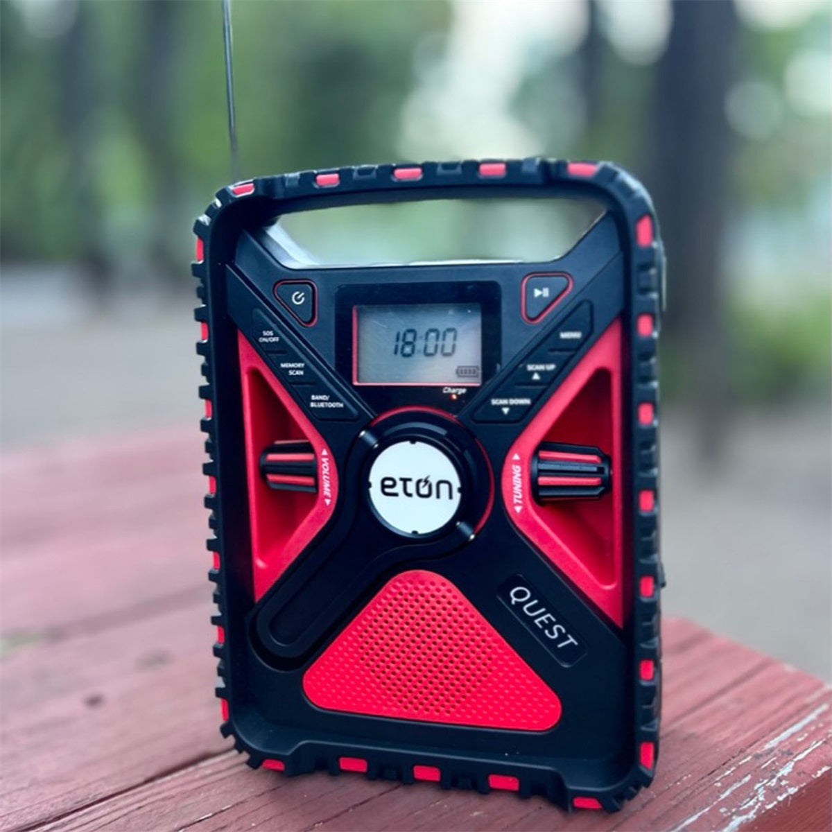 Etón Quest Dab+