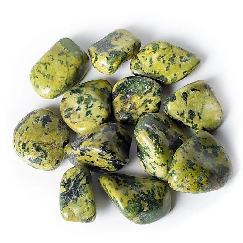 Clocha Tumbled Nephrite Jade A Cáilíochta - 5x8 Cm; 500G