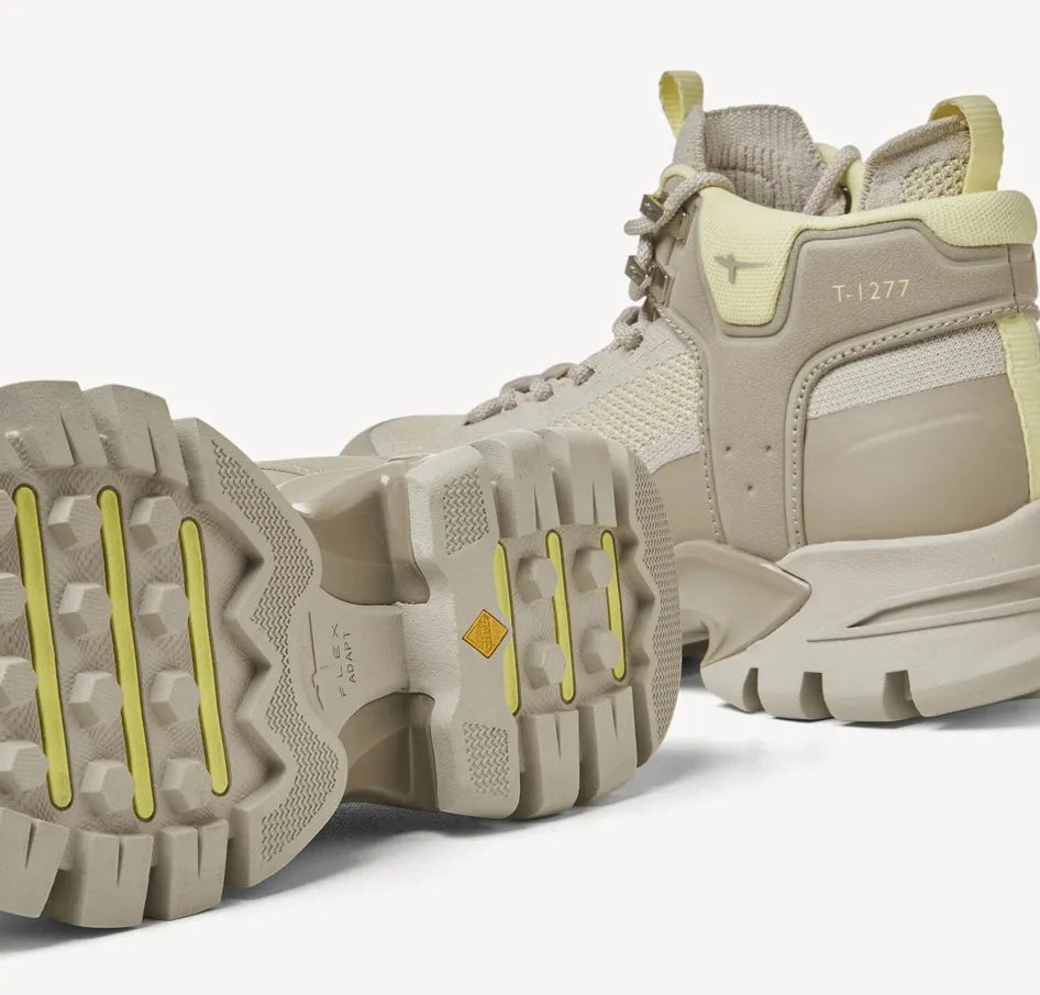 Udendørssko til kvinder Tamaris Wmns Active Hiking Beige Beige
