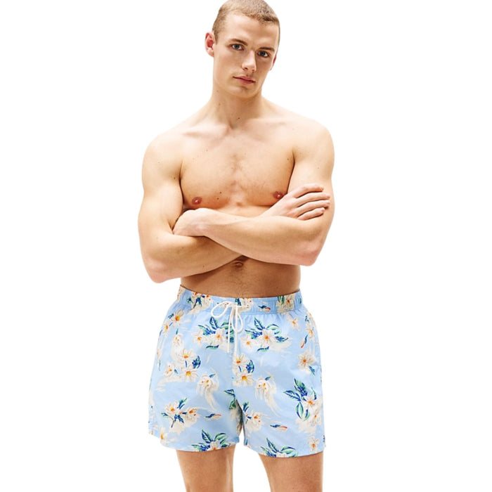 Gearrscéalta Snámh na bhFear Tommy Hilfiger