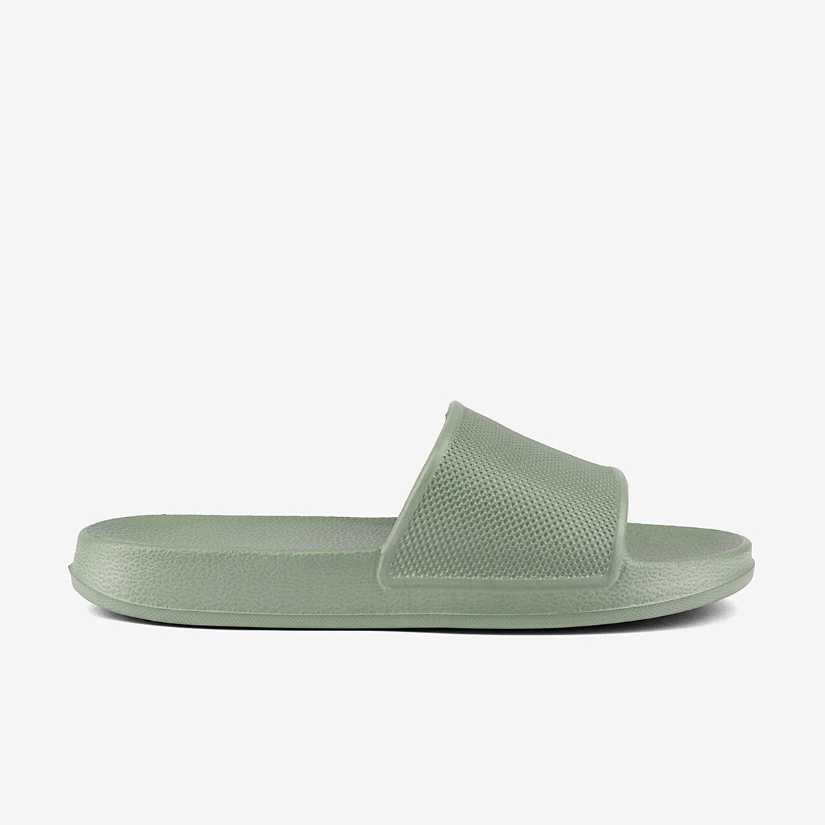 Dame Slides Coqui