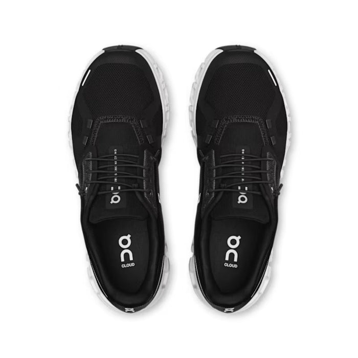 På gå-sneakers til kvinder