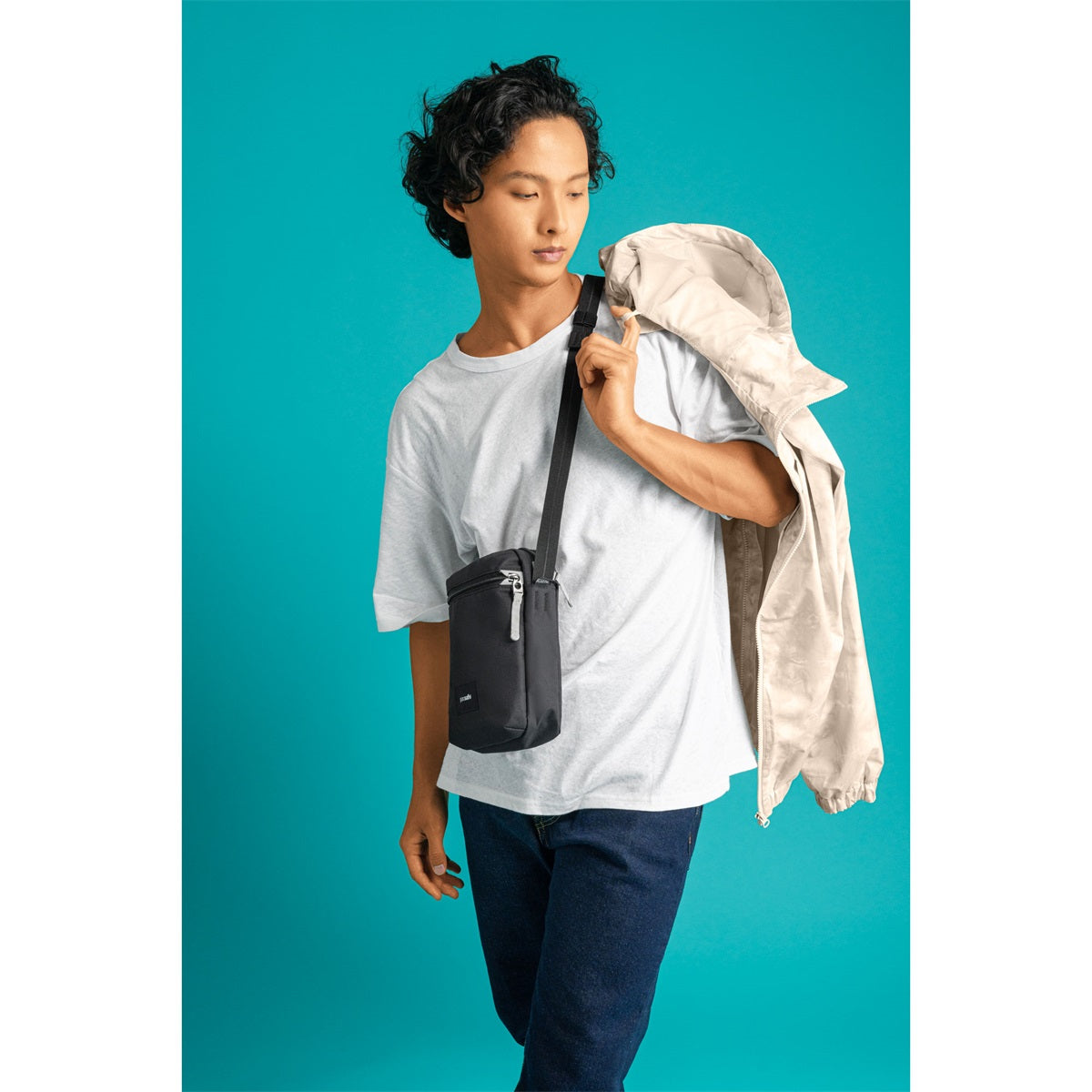 Pacsafe Go Festival Crossbody Jet Black