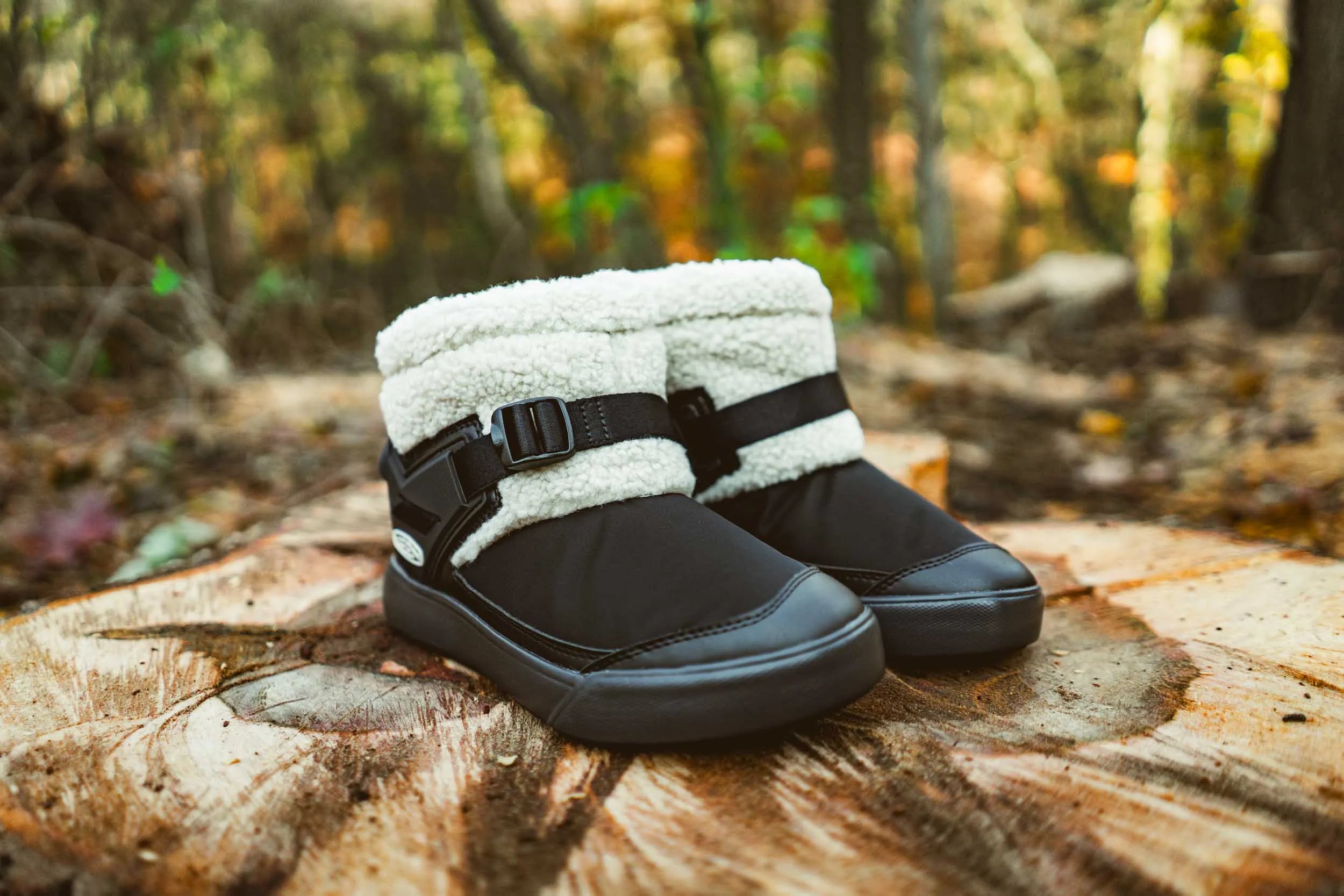 Vinterkängor för damer keen wmns hoodromeo mini svart/björksvart/beige 37