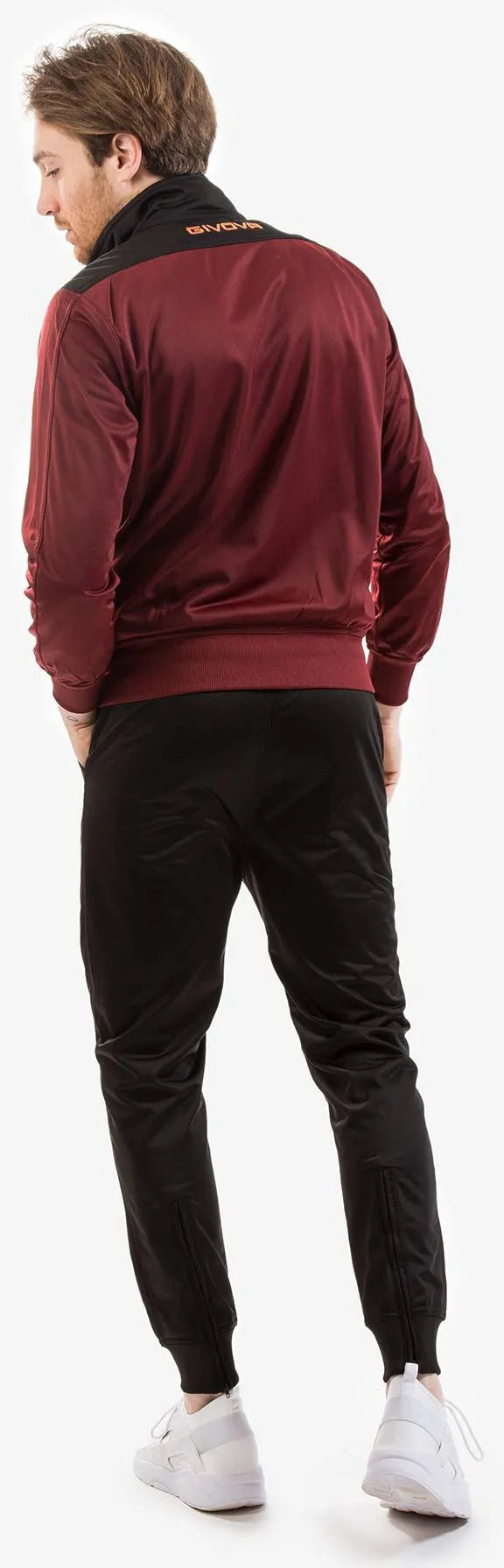 Spóirt a leagtar givova campo burgúin-fíon oráiste xs