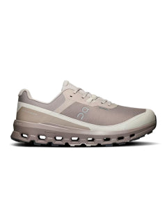 Op wandelsneakers voor heren
