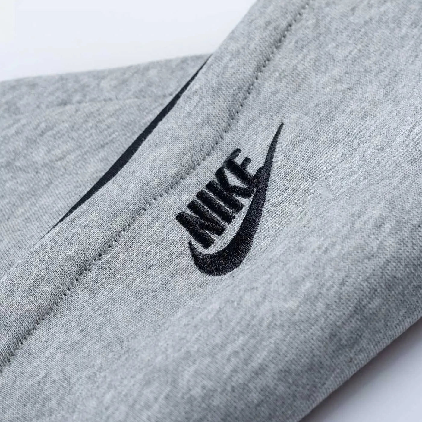 Dwustronny ocieplacz na szyję Nike Dwustronny polar Szaro-czarny Czarny/szary