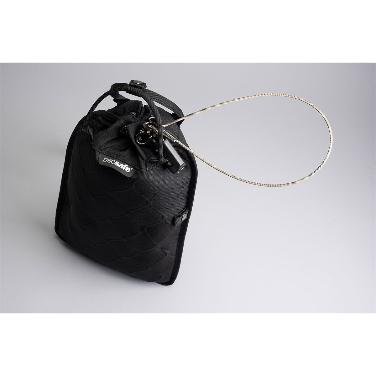 Pacsafe Travelsafe 5l Gii Portable Safe Black