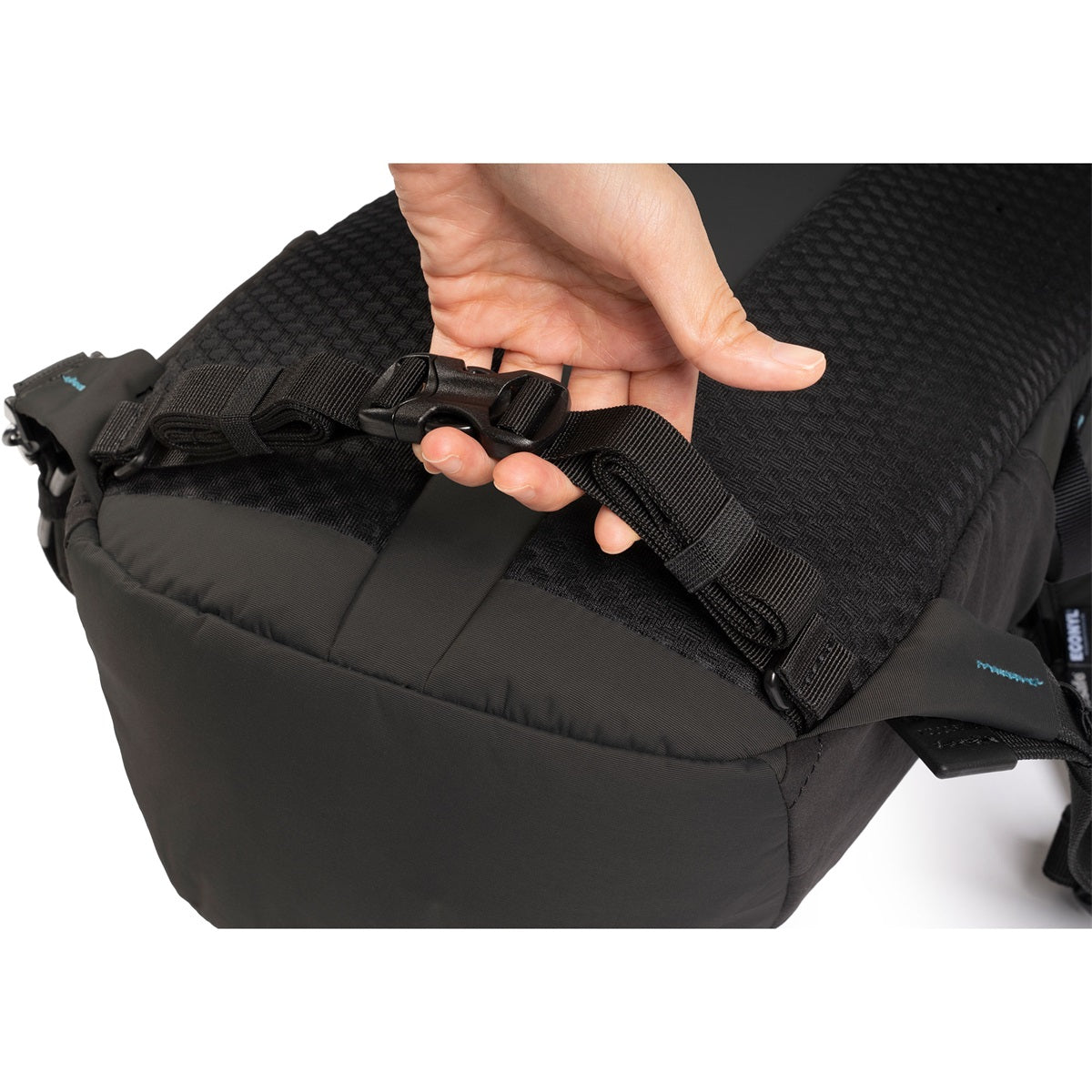 Pacsafe Eco 25l Backpack Econyl Black