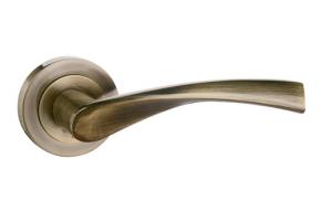 Diana Deurkruk Rond Patina Plaat