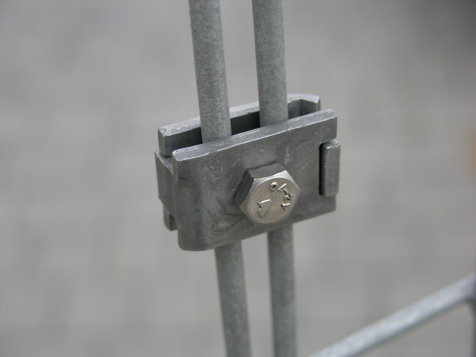 Galvaniseret Pladeskive Ogn.1130 Type2 Til hegnspaneler.