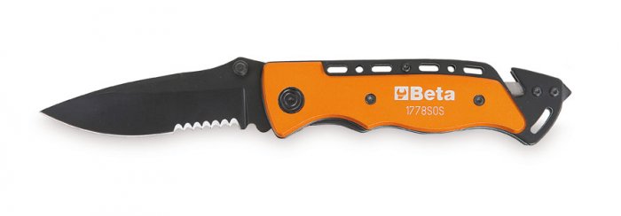 Folding Knife With Belt Cutter