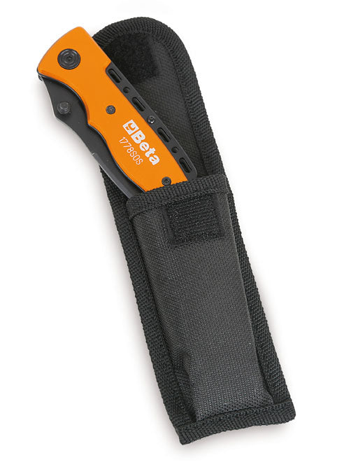 Folding Knife With Belt Cutter