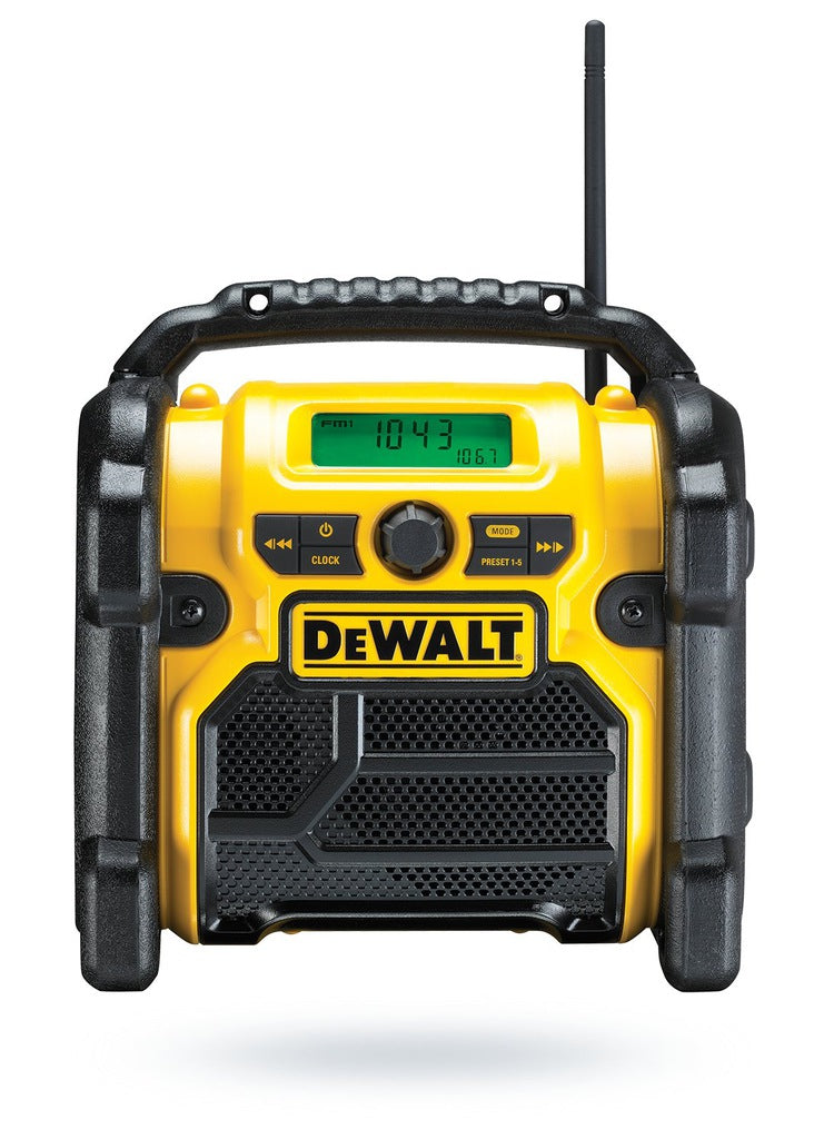 Radio pentru constructii Xr Li-ion Fm/am 18v
